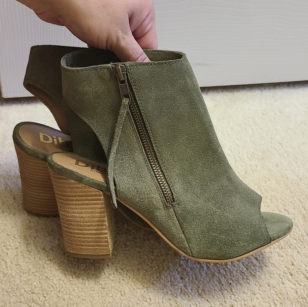 Green booties